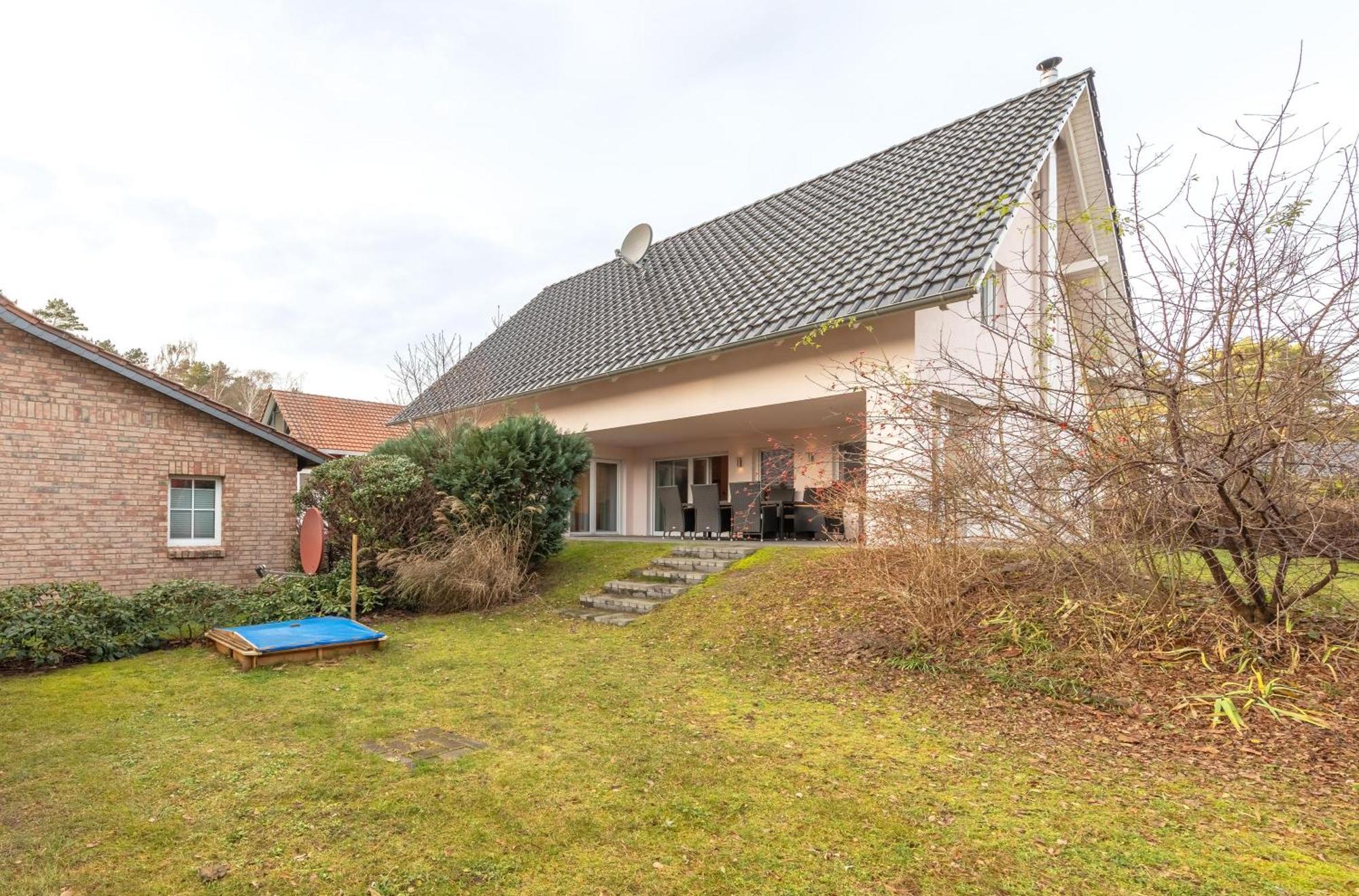 Ferienhaus Daniela Mit Terrasse Und Garten Silz (Mecklenburg-Vorpommern) Exterior foto